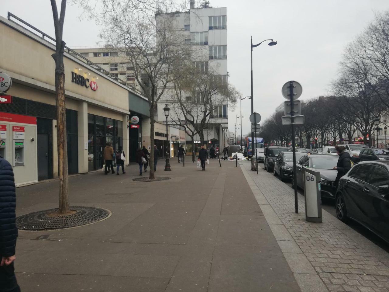 Parisgogo3 * Paris